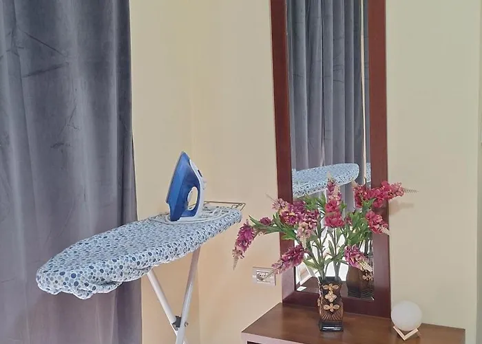 Tirana * تيرانا